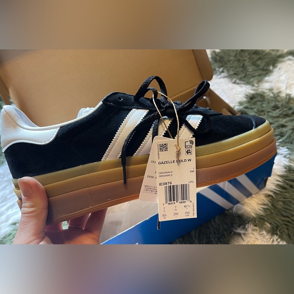 NWT Adidas Gazelle Bold Stackforms - Picture 6 of 16